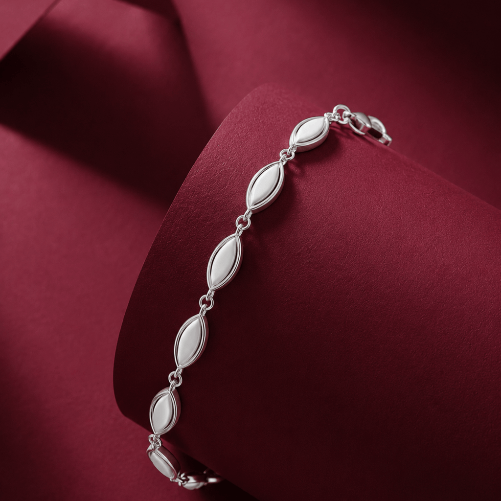 Minimal Gold Bracelet
